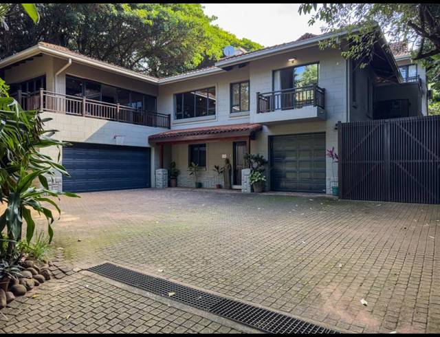 4 BEDROOM HOUSE FOR SALE IN ZIMBALI ESTATE